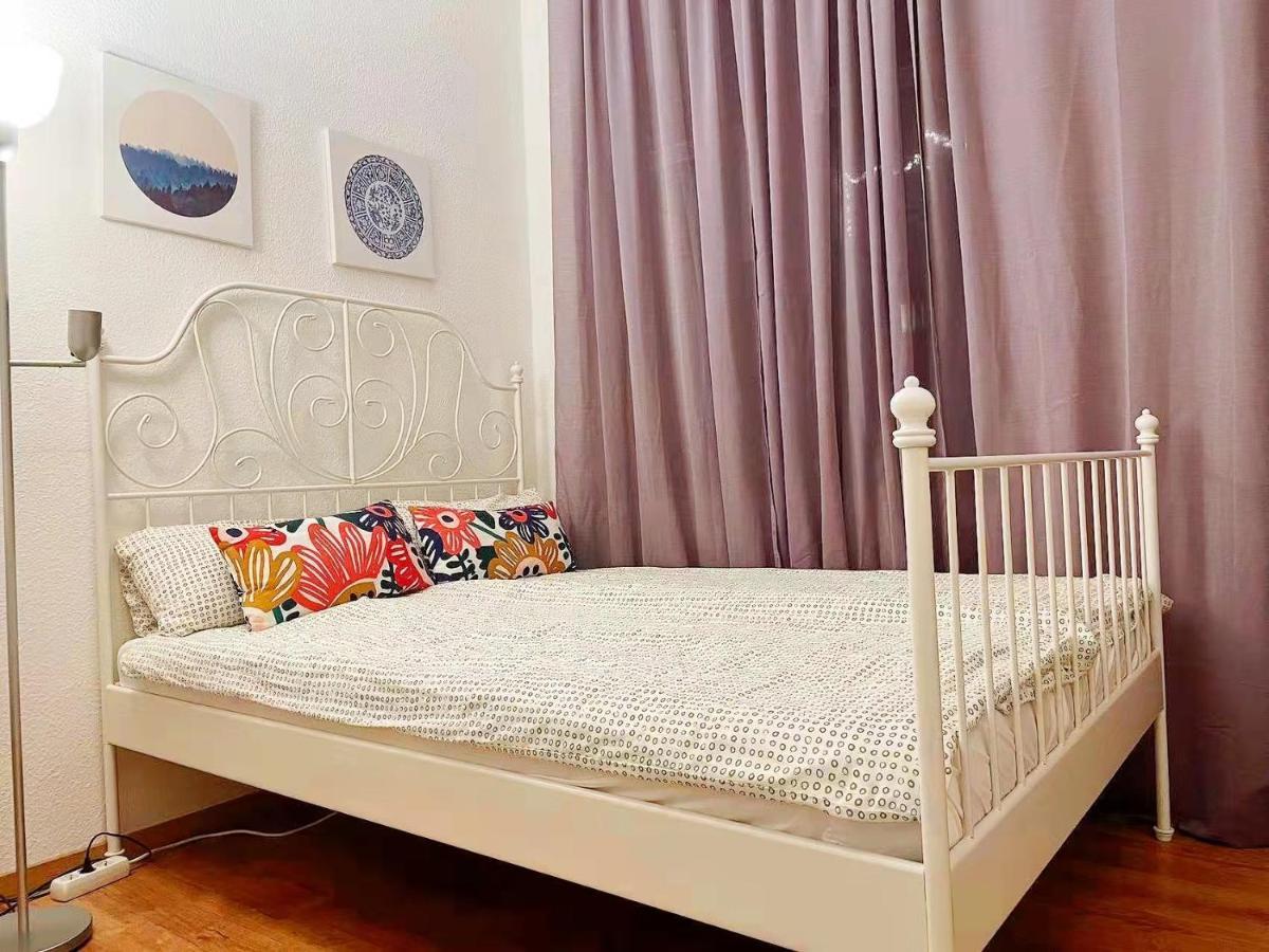 Familienfreundliches Apartment Im Zentrum Fuer Geschaeftsreisen Und Privat Drezno Zewnętrze zdjęcie